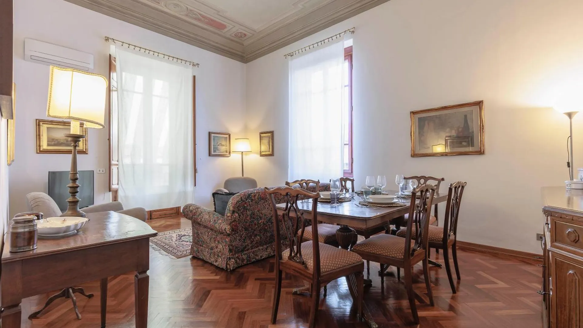 Spartaco Prestigious Apartment Флоренция